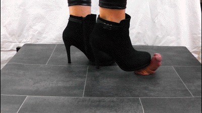 Shoejob With Black Booties