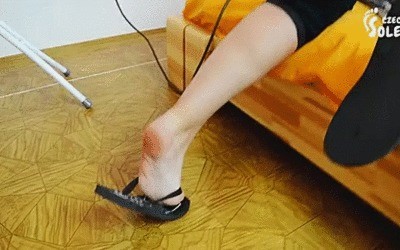Veronika’s Tired Bare Feet